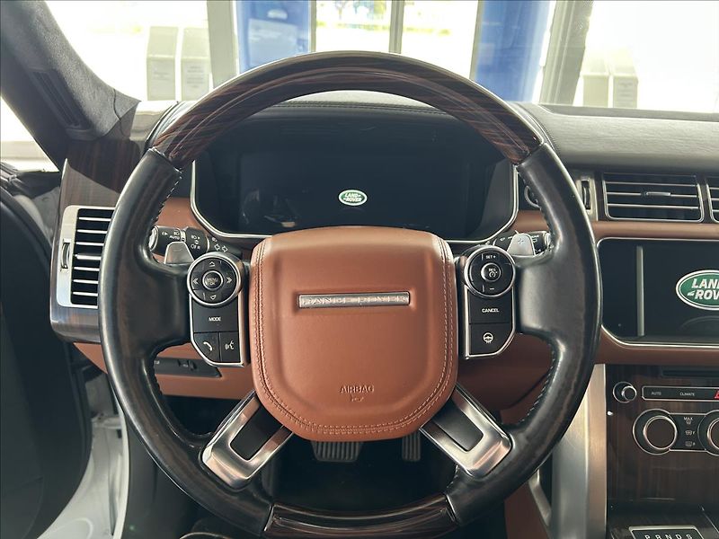 Land Rover Range Rover 3,0   AUTOBIOGRAPHI,DPH,ČR,2.M - fotka 15 z 37