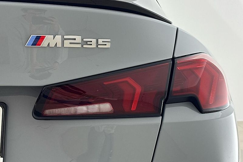 BMW Řada 2 M235 xDrive GC - fotka 4 z 17