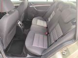 Škoda Octavia (2013) 1.6 TDI, ČR, servis.kniha, AC - náhled 10