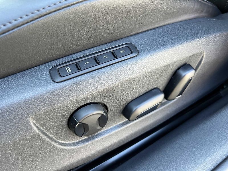 Škoda Superb 1.8 TSi 132 kW 50.000KM DSG - fotka 12 z 20