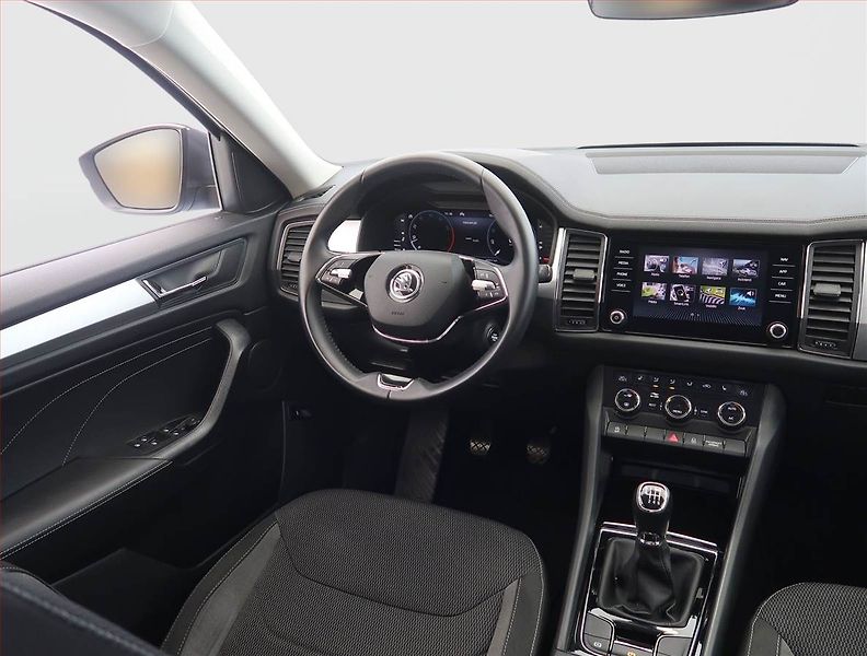 Škoda Kodiaq (2022) Ambition 1.5 TSI, digi klima - fotka 7 z 25