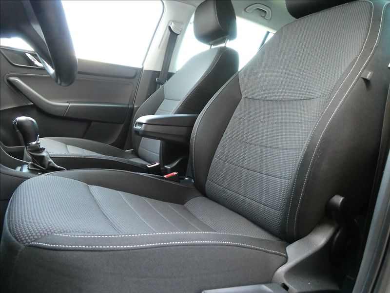 Škoda Rapid 1,4 TSi 90kW 1.majitel, DSG - fotka 33 z 41