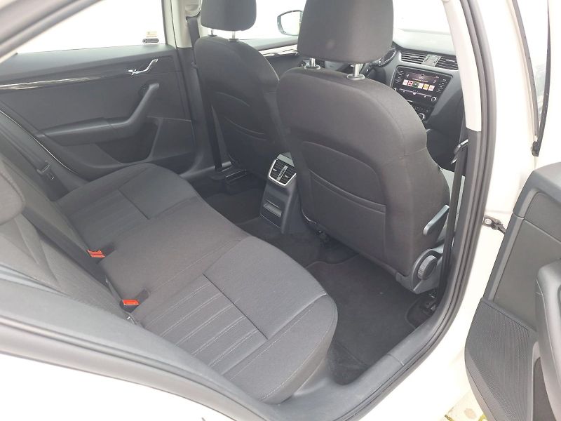 Škoda Octavia (2018) 1.6 TDI / 85 kW / 5MP / Style - fotka 25 z 30