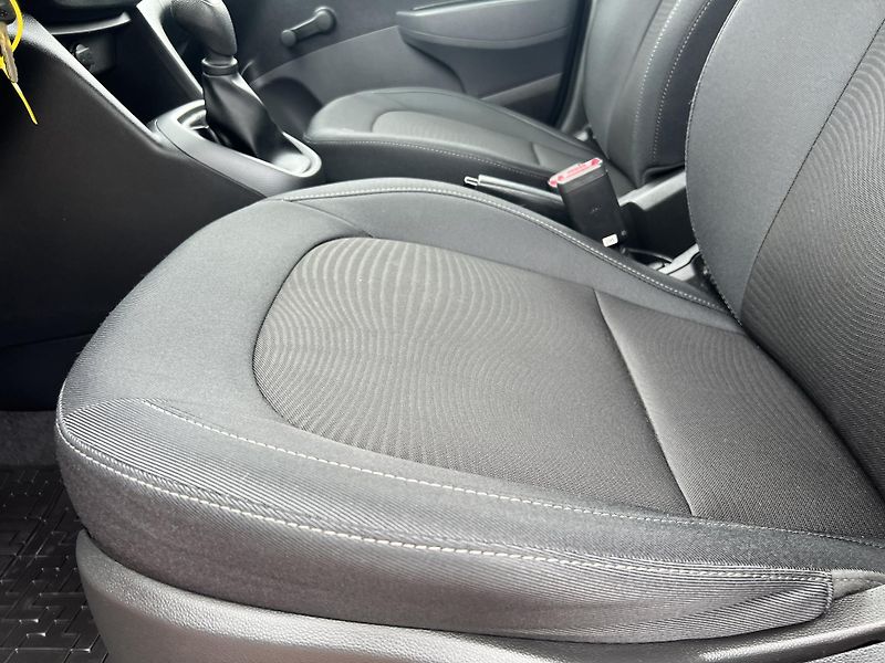 Hyundai i10 1.0i 49kw ABS KOUPENO V ČR - fotka 11 z 31