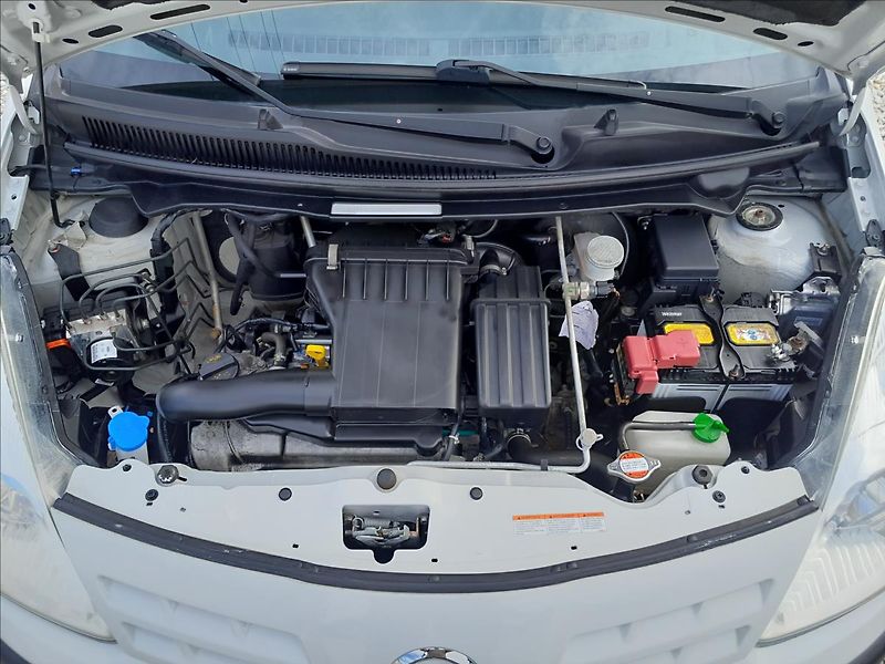 Nissan Pixo 1,0i 50kW - fotka 36 z 41