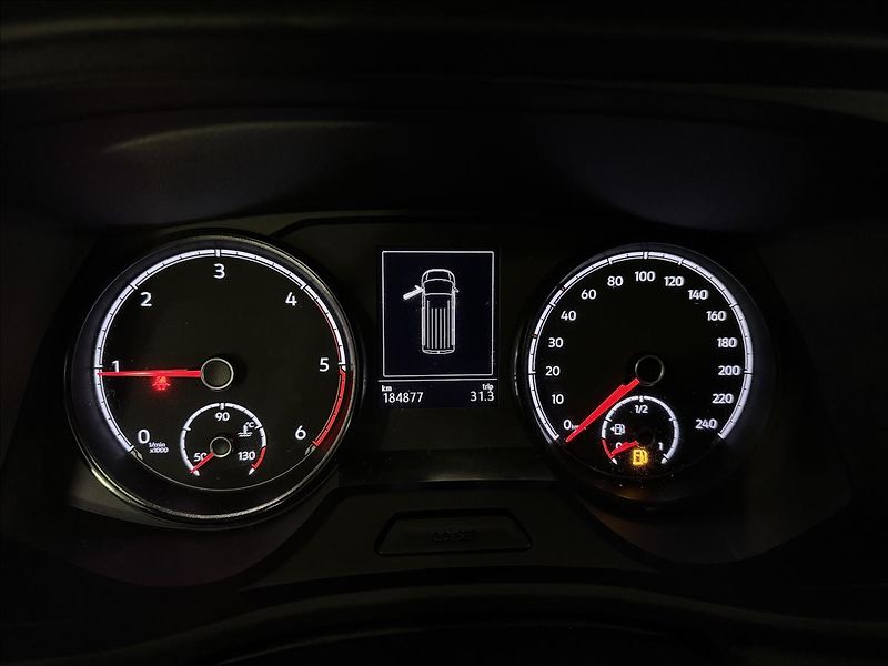 Volkswagen Transporter 2.0TDI KOMBI H3 LONG NEZ-TOP - fotka 18 z 37