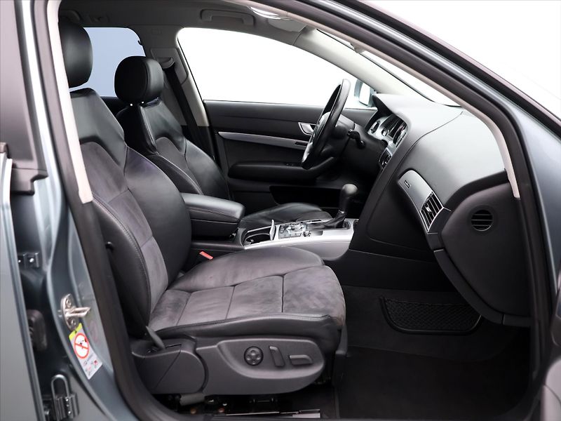 Audi A6 2,8 FSI 162kW quattro Aut. Kůž - fotka 13 z 39