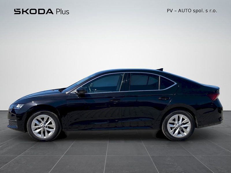 Škoda Octavia (2025) Top Selection 1.5 TSI 110kW MH - fotka 3 z 35