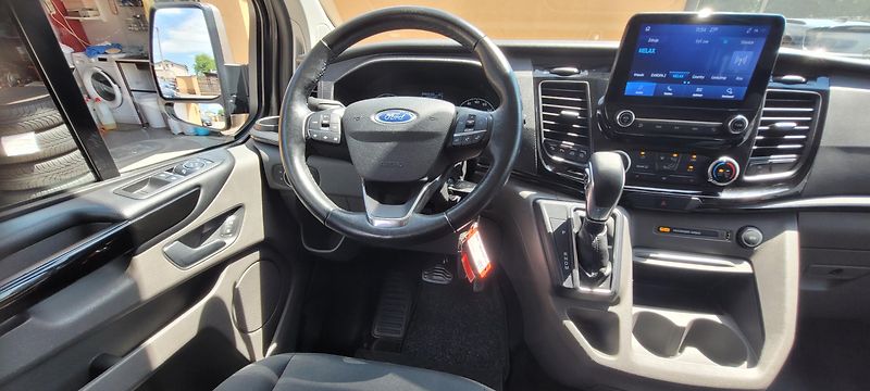 Ford Tourneo Custom (2020) 320 L1 2,0TDCi 96kW Automatik  - fotka 26 z 46