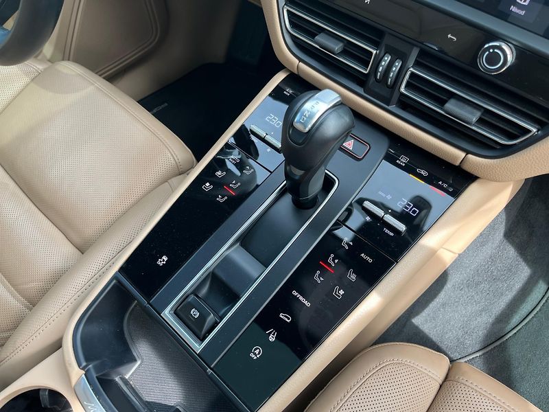 Porsche Macan - fotka 24 z 28