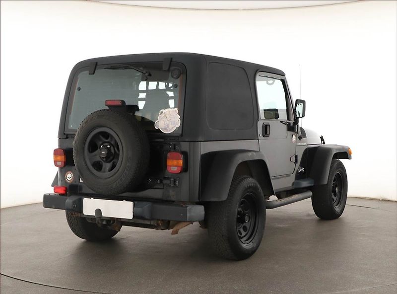 Jeep Wrangler (1996) 2.5, 4X4 - fotka 5 z 13