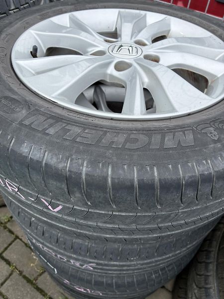 Honda HR-V (2019) 1,6i-DTEC Comfort 6MT *ZÁRUKA* - fotka 25 z 25