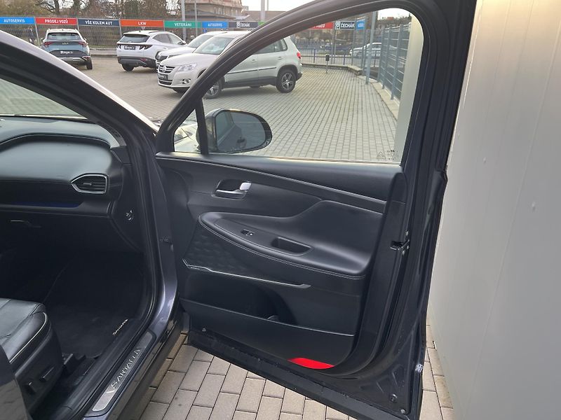 Hyundai Santa Fe (2021) 2.2CRDi*147KW*Smart*4x4*Aut - fotka 46 z 57