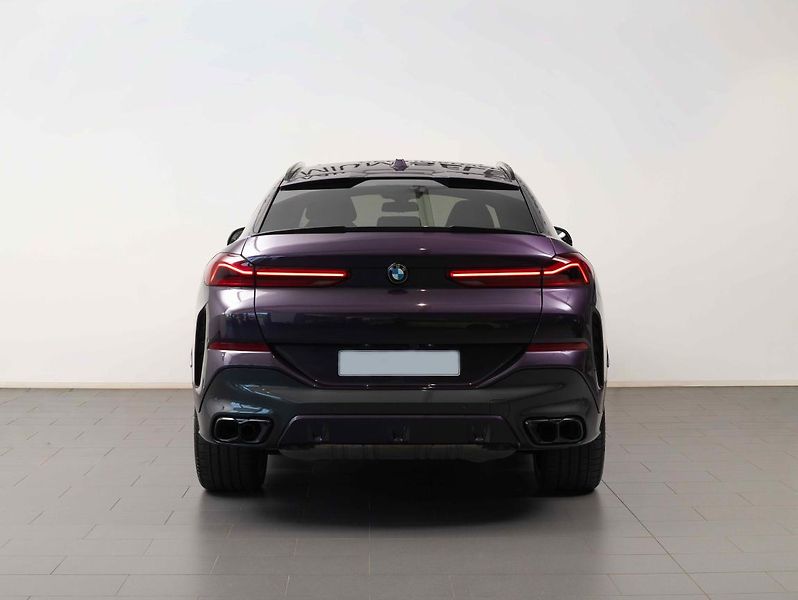 BMW X6 M60i - fotka 4 z 22