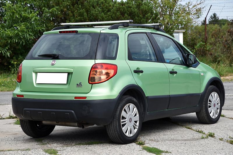 Fiat Sedici 1.6 16V 4X4, KLIMA, NAVI, BT - fotka 3 z 44