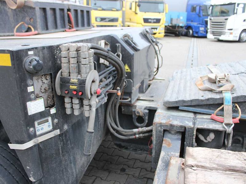 Mercedes-Benz Actros 3363, GIGA SPACE, EURO 6, 6X4, - fotka 37 z 60