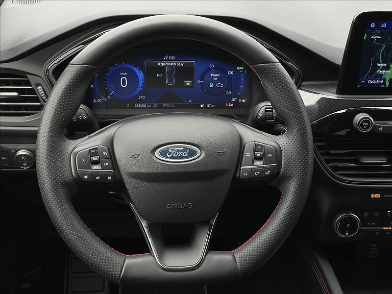 Ford Kuga 2,5 Duratec HEV CVT ST-Line X - fotka 8 z 24