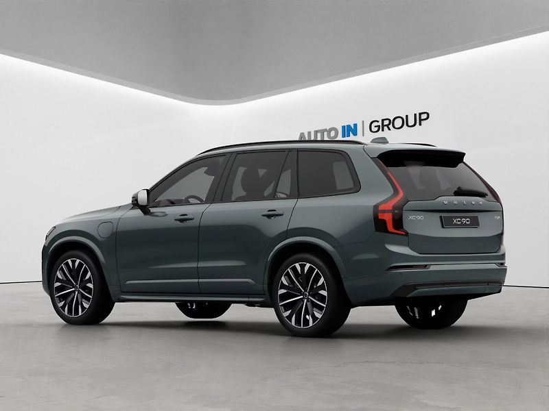 Volvo XC90 (2026) Plus, vzudch.pod.,406k, AWD, A - fotka 4 z 11