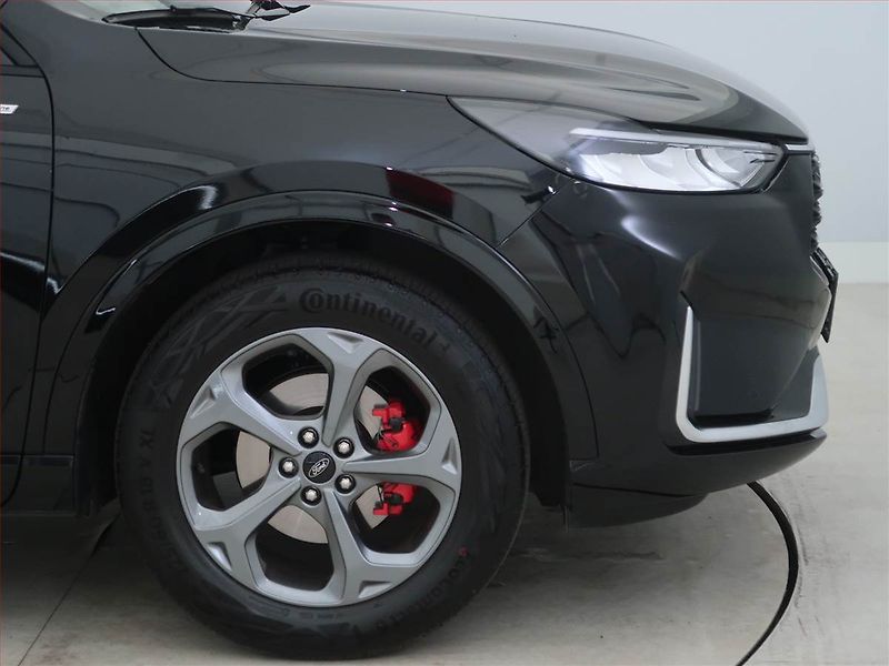 Ford Kuga (2025) 1.5 EcoBoost - fotka 15 z 18
