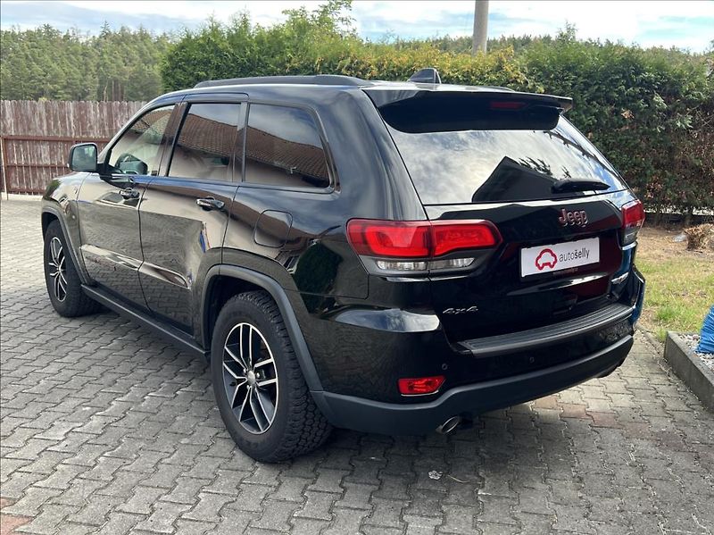 Jeep Grand Cherokee 3,0 CRD  TRAILHAWK AWD nové ČR - fotka 3 z 42