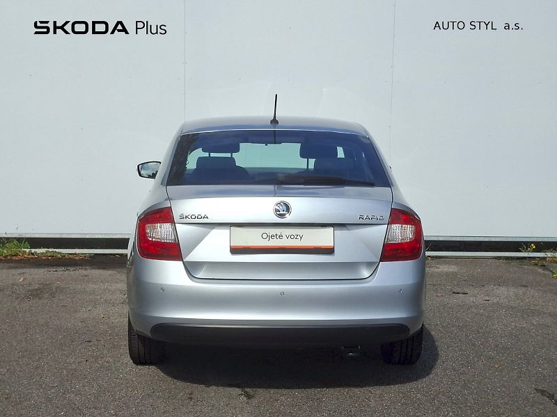 Škoda Rapid (2016) AMBITION 81/1.2TSI 6MG - fotka 8 z 22
