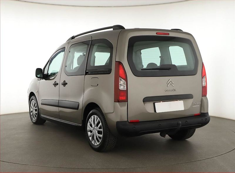 Citroën Berlingo (2015) XTR 1.6 HDi, 5Míst, ČR - fotka 4 z 13