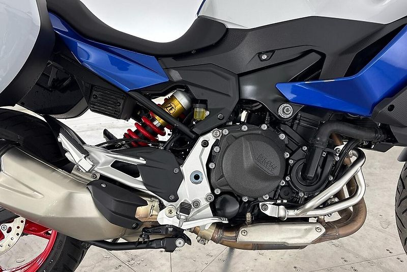 BMW MOTO F 900 XR - fotka 5 z 14