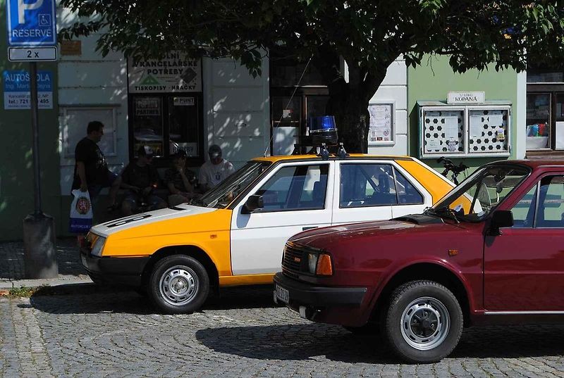 Veterány se sjely do Veselí nad Lužnicí na Selské Baroko 2023.