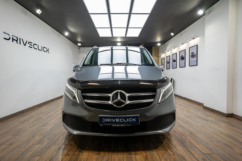 Mercedes-Benz Ostatní V300d 4MATIC 176 kW - fotka 2 z 32