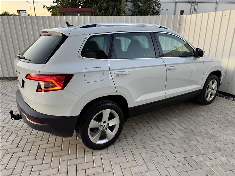 Škoda Karoq 1,5 TSI DSG STYLE DPH 1.maj ČR - fotka 13 z 50