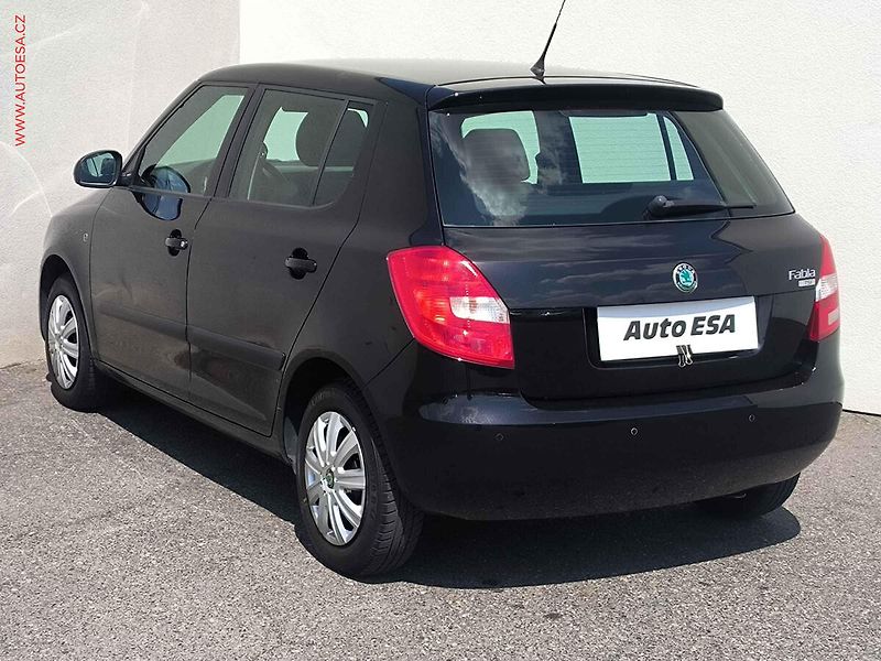 Škoda Fabia (2011) 1.2 TSI, Ambition - fotka 6 z 16