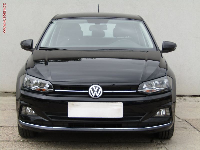 Volkswagen Polo (2021) 1.0 TSi, ČR, STK8/28 - fotka 2 z 3