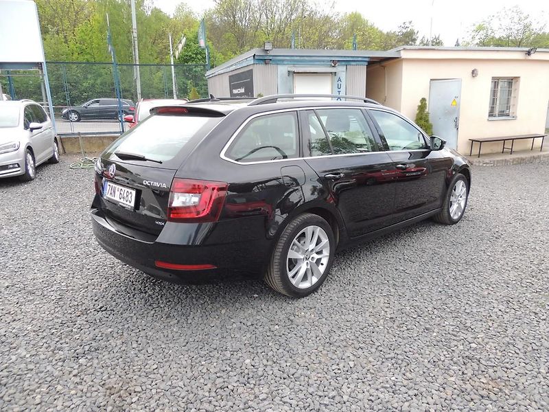 Škoda Octavia (2019) 2.0TSI,140kw,DSG,4x4,TZ,Style - fotka 5 z 49