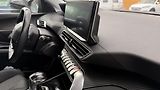 Peugeot 5008 (2021) ALLURE 1.2i,ČR,ZÁRUKA,7 MÍST - náhled 18