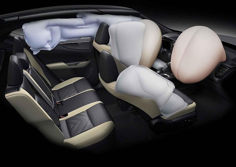 Lexus NX během testovací jízdy