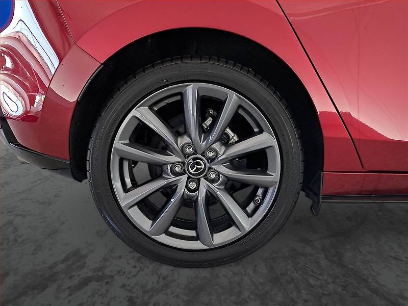 Mazda 3 (2023) 2.0 Skyactiv-G - fotka 15 z 20