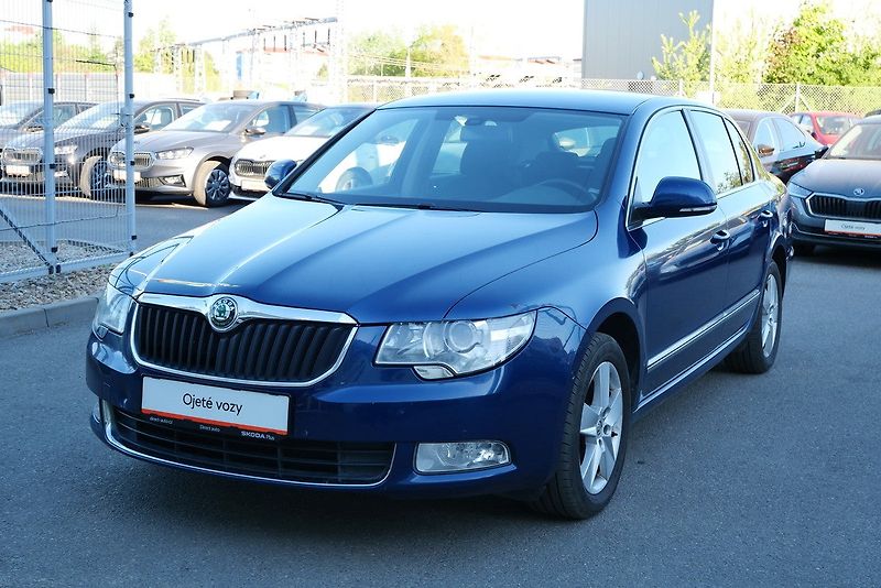 Škoda Superb - fotka 1 z 6