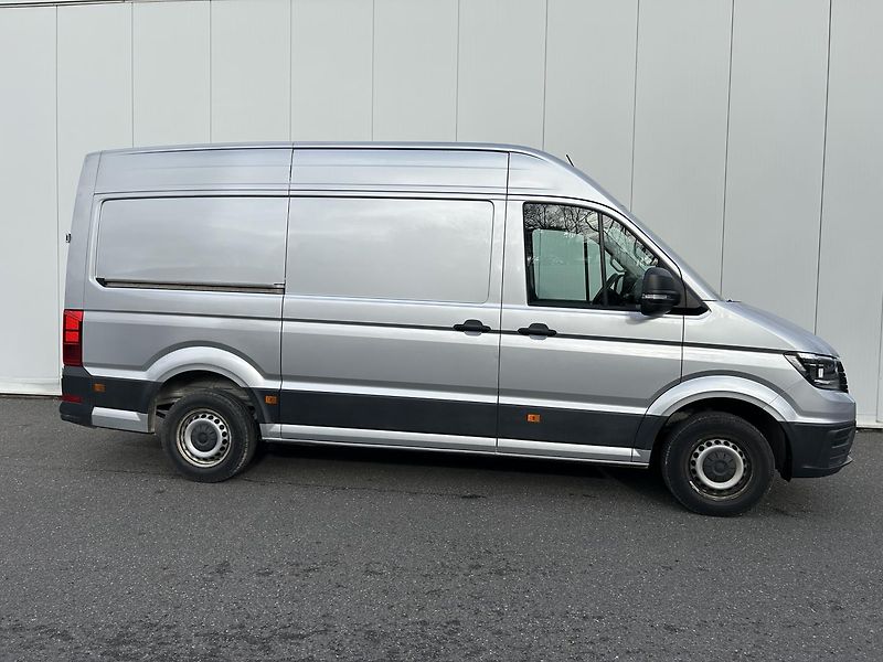 Volkswagen Crafter 2.0 TDI L2 H2 - fotka 4 z 22