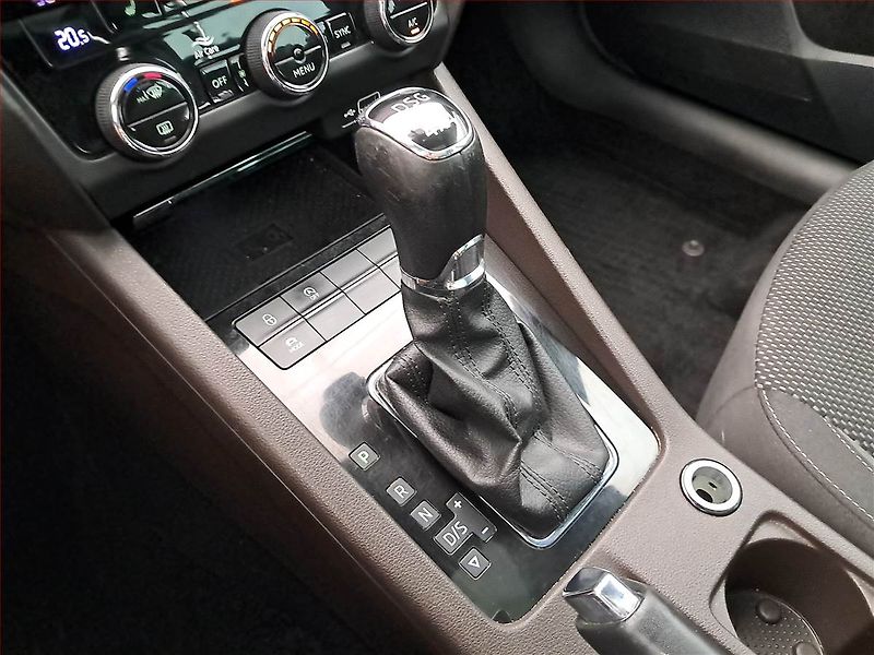 Škoda Octavia (2020) 2.0 TDI, 4X4, Automat, Navi - fotka 16 z 18