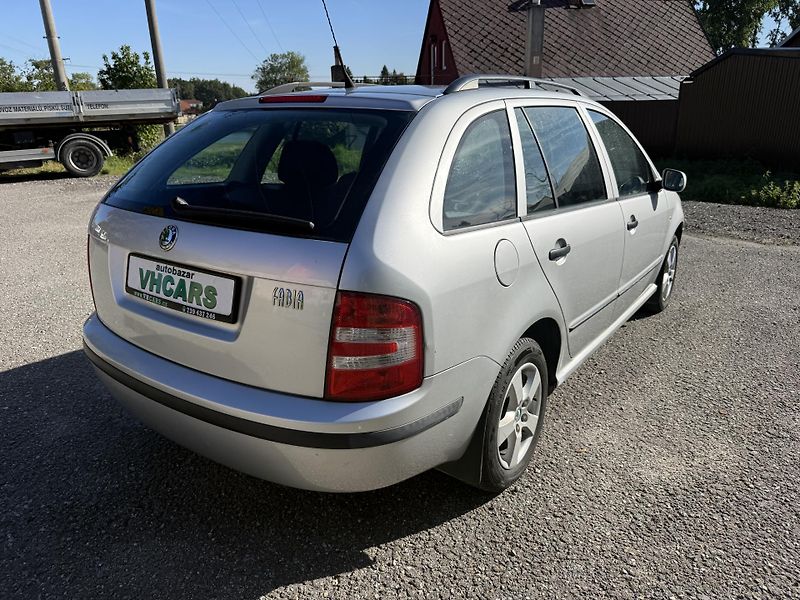 Škoda Fabia 1,2HTP  - fotka 4 z 22