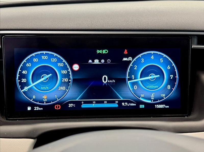 Hyundai Tucson 1,6 T-GDI SMART DPH - fotka 12 z 16