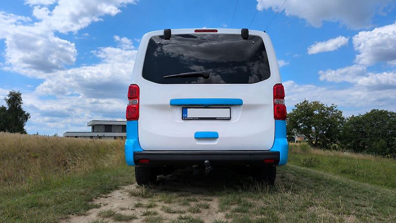 Toyota ProAce (2022) ČR L2 Automat 8 pax Webasto - fotka 18 z 28