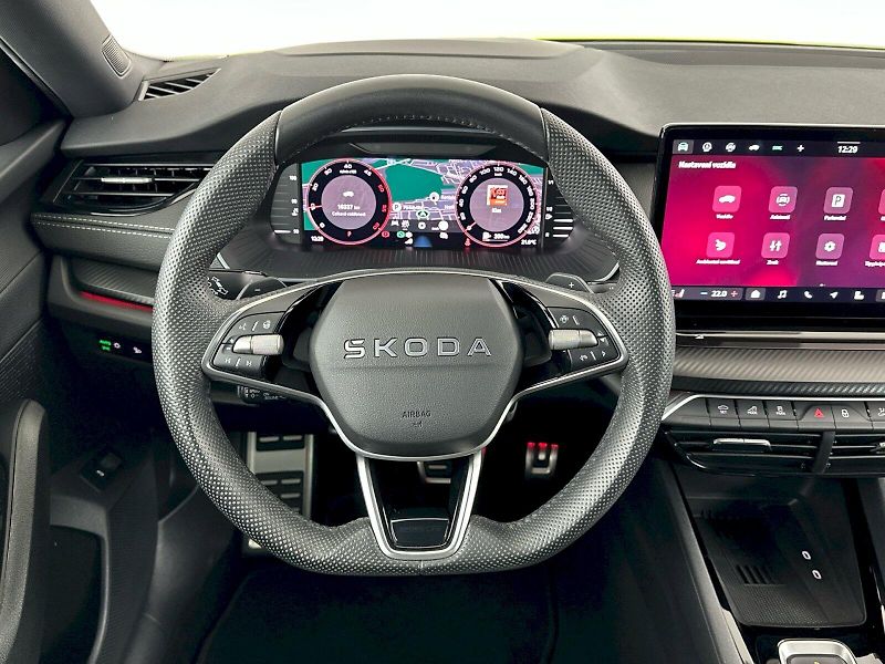 Škoda Octavia (2025) DSG 2.0TDI 110kW SportLine - fotka 9 z 33