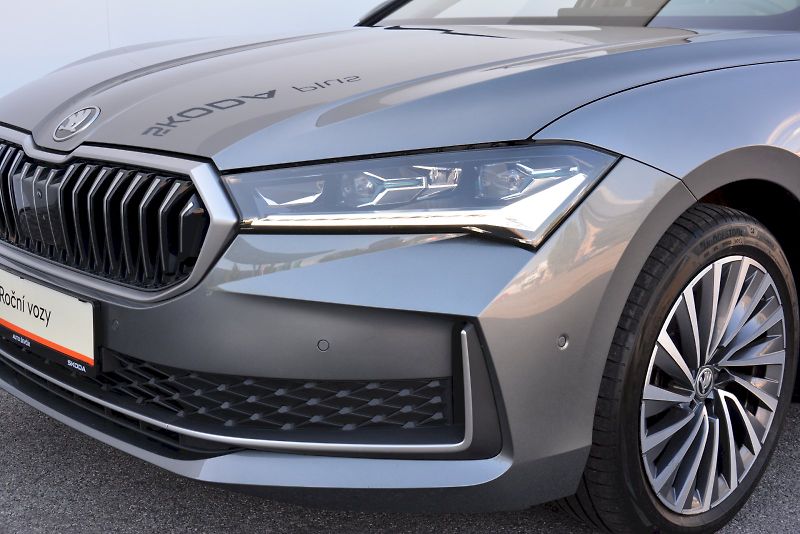 Škoda Superb (2024) Combi 2.0 TDI 110 kW L&K DSG 7 - fotka 21 z 31