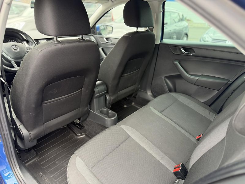 Škoda Rapid 1.2 TSi, 63kw, ČR - fotka 6 z 12