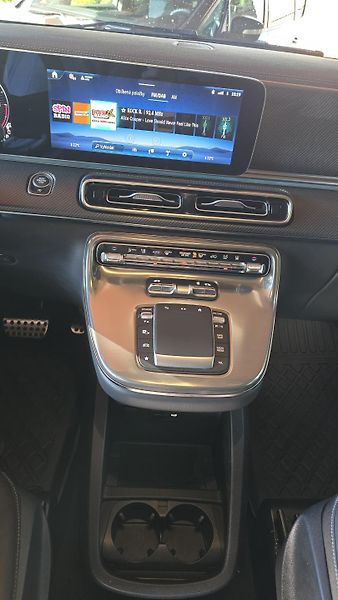 Mercedes-Benz Třídy V (2024) V 300 d 4MATIC EXCLUSIVE - fotka 9 z 49
