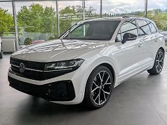 Volkswagen Touareg TDI 210kW R-Line HuD Pano NezT - fotografie inzerátu
