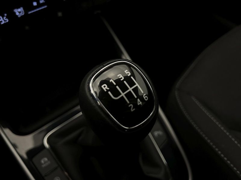 Škoda Fabia 1.0 TSI Top selection - fotka 18 z 28