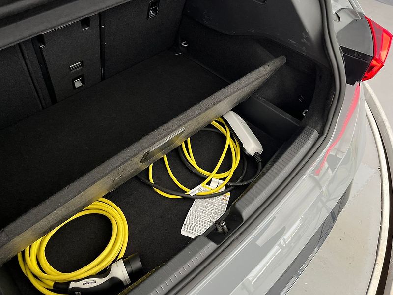 Cupra Born 170kW/77kWh e-Boost 91.6 % SoH - fotka 39 z 70