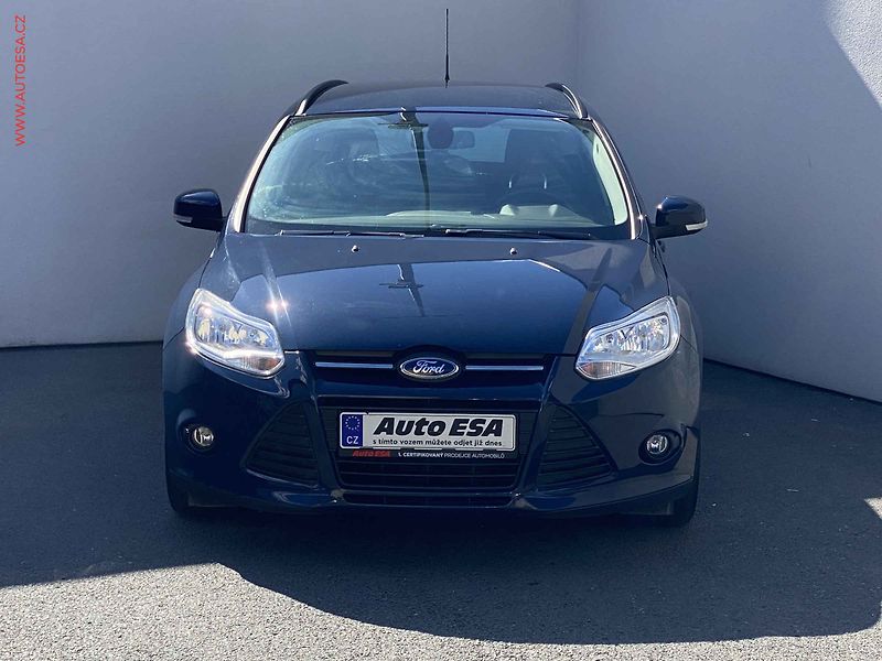 Ford Focus (2013) 1.6 TDCI, ČR, servis.kniha - fotka 2 z 16